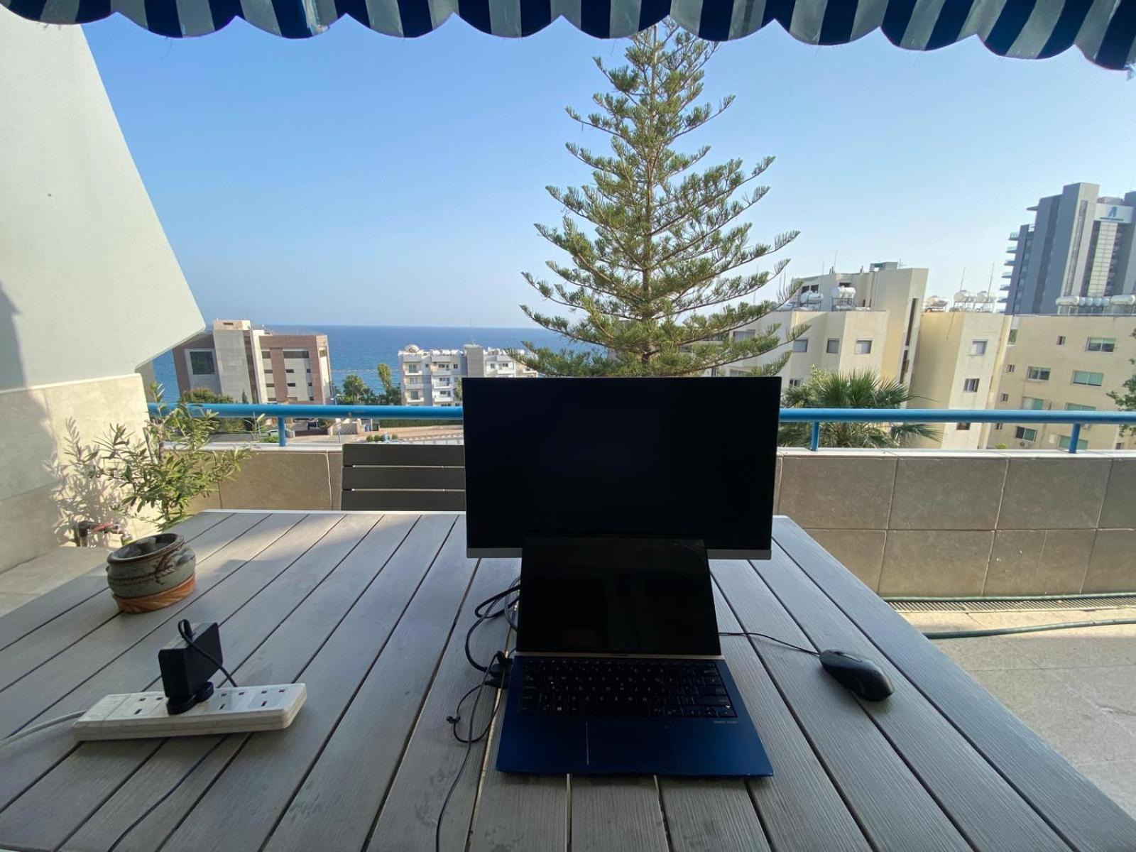 Alania Sea View Apartment Лимасол Екстериор снимка