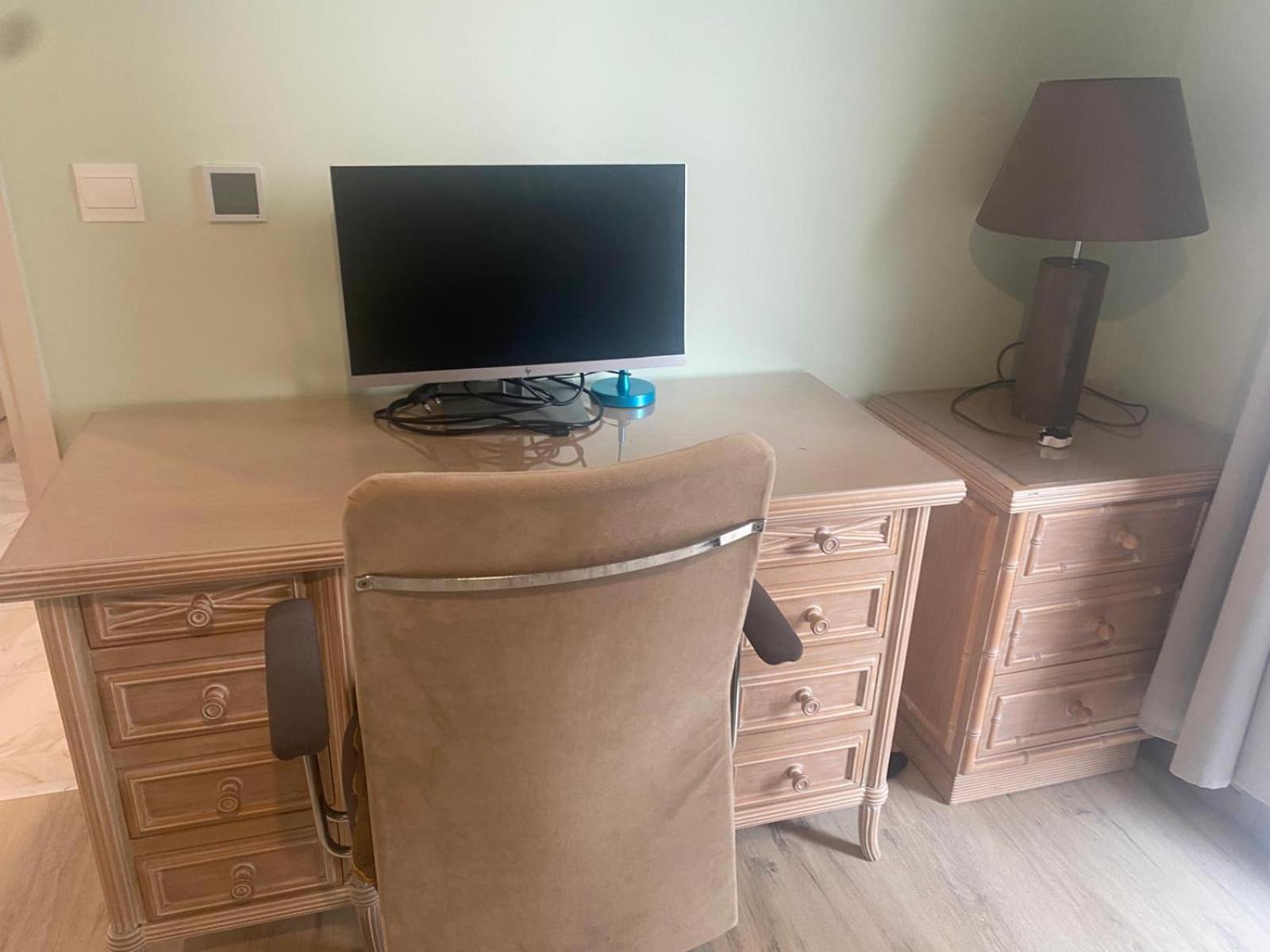 Alania Sea View Apartment Лимасол Екстериор снимка