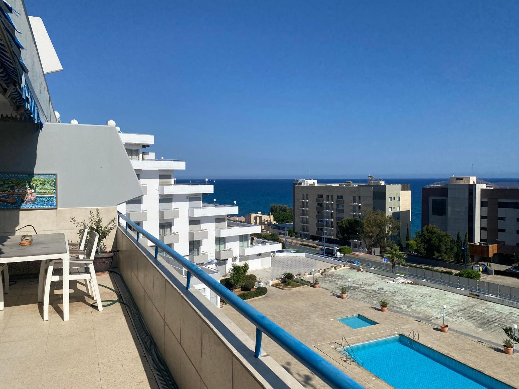 Alania Sea View Apartment Лимасол Екстериор снимка