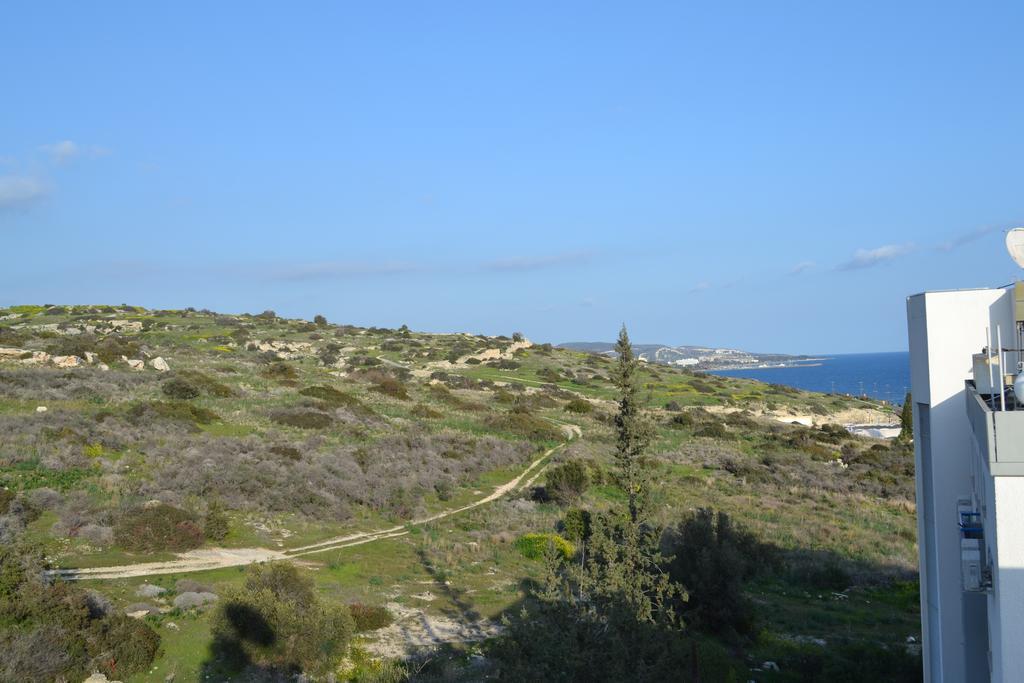 Alania Sea View Apartment Лимасол Екстериор снимка