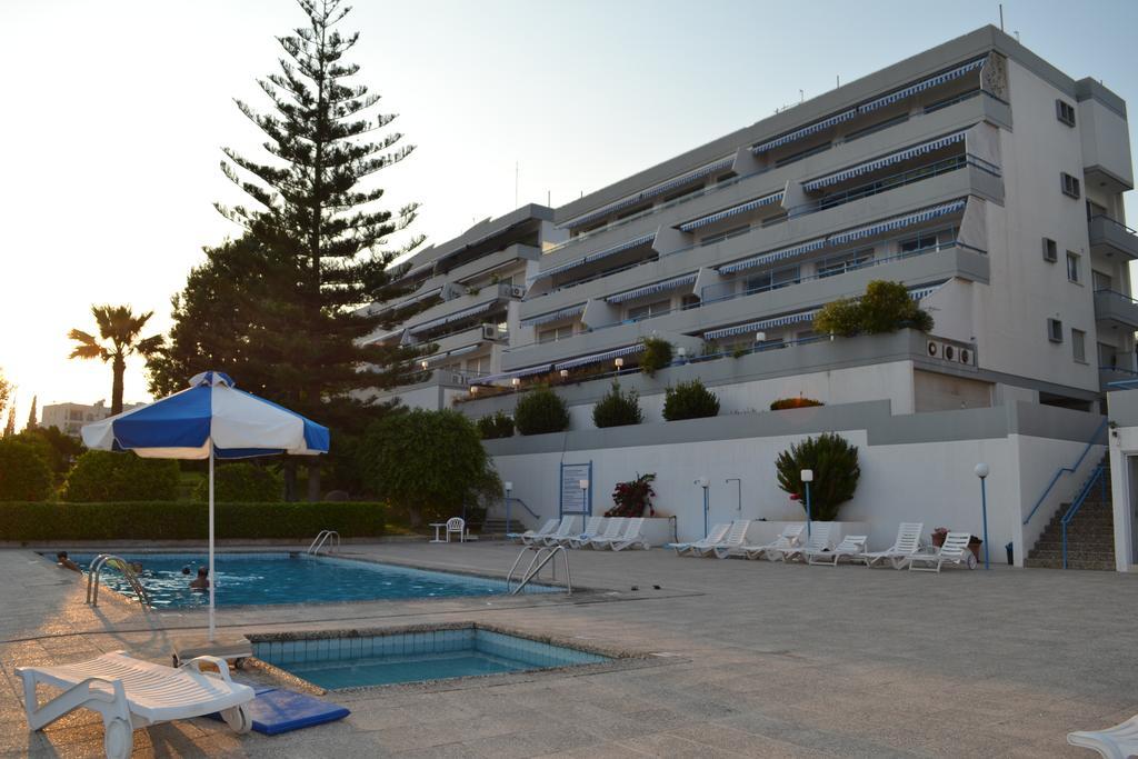 Alania Sea View Apartment Лимасол Екстериор снимка